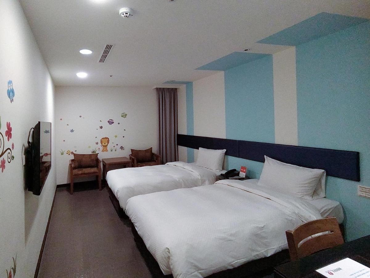 Hotel J Taoyuan Pingzhen Exterior foto